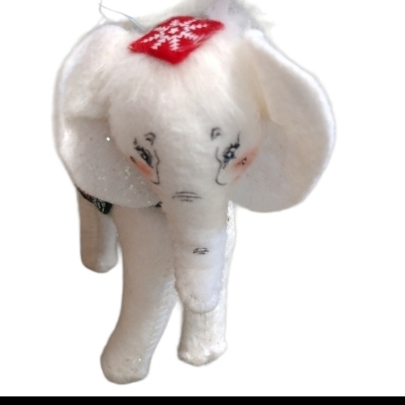 ANNALEE 4" Snowflake Elephant 2007 Ornament - Picture 2 of 5